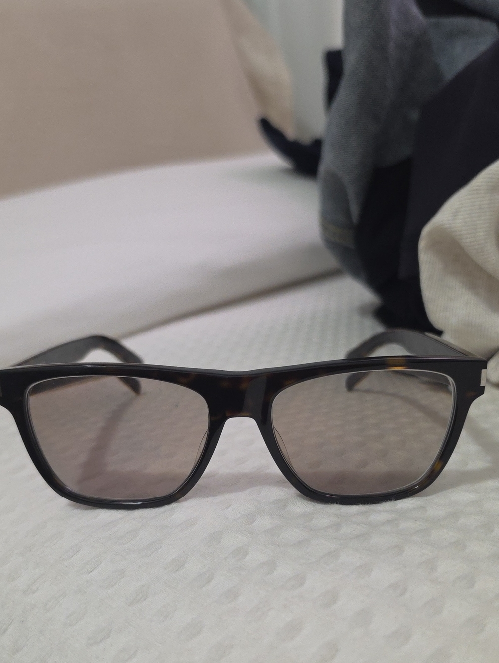 SAINT LAURENT SL619 002